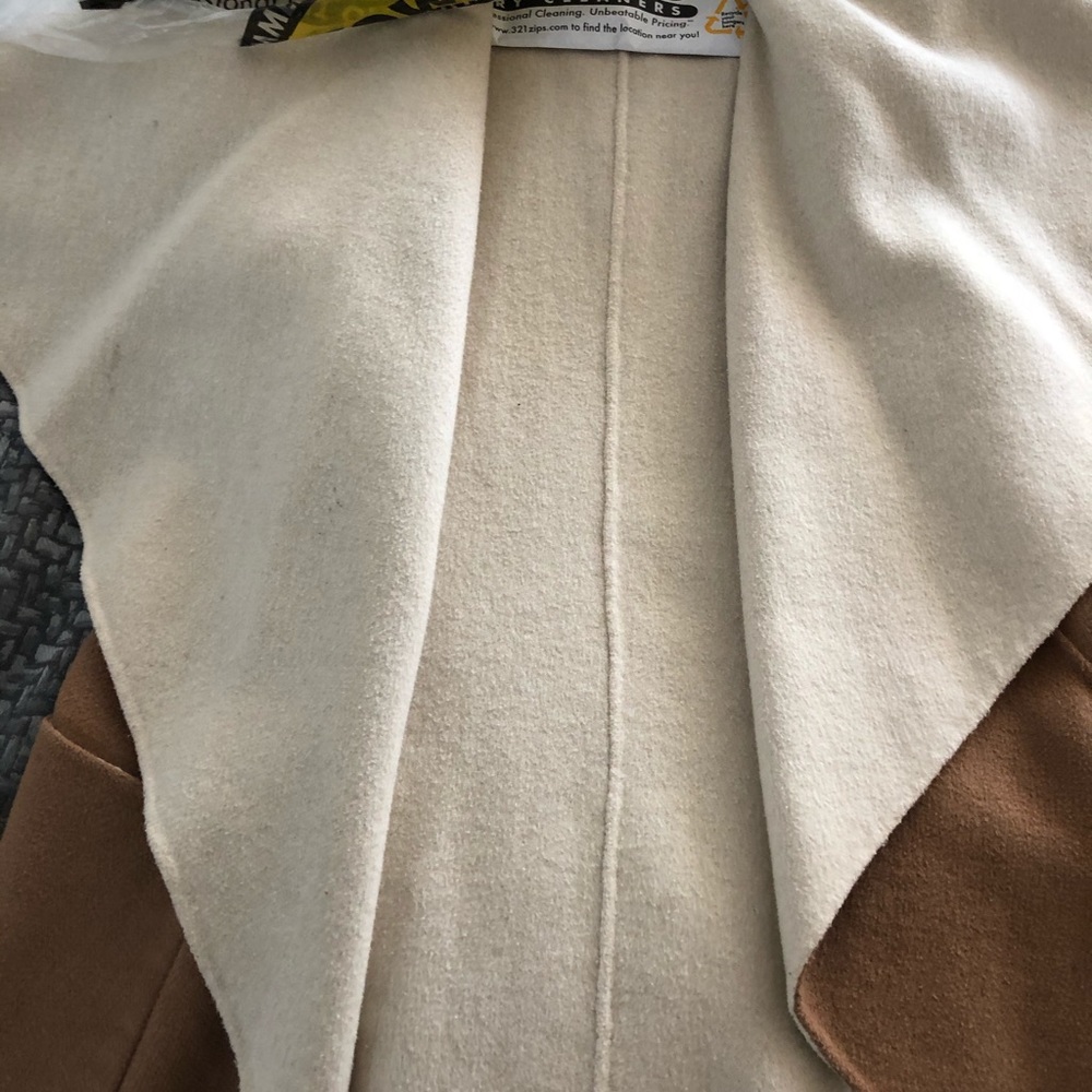 BCBG Max Azaria Reversible Long Wool Vest/Coat - Picture 5 of 6